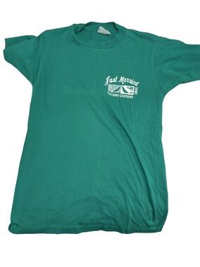 Vintage “Just Married” Poconos tee